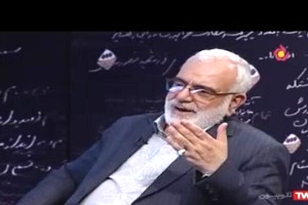 توضیحات قائم مقام سابق آستان قدس رضوی از  شکست داعش در حرم مطهر رضوی
