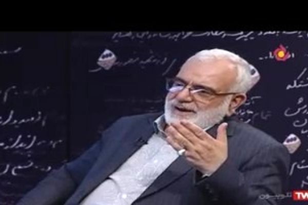 توضیحات قائم مقام سابق آستان قدس رضوی از  شکست داعش در حرم مطهر رضوی