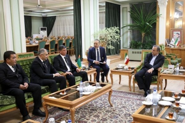 رغبت زیادی برای توسعه روابط اقتصادی بین دو کشور داریم