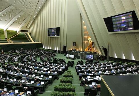 فضای مجلس نسبت به رای اعتماد دو وزیر پیشنهادی