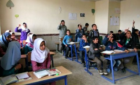 تفکیک جنسیتی در مدارس روستایی نیازمند حد نصاب دانش اموزان است