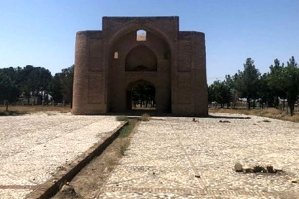 واگذاری 39 اثر تاریخی خراسان رضوی به بخش خصوصی