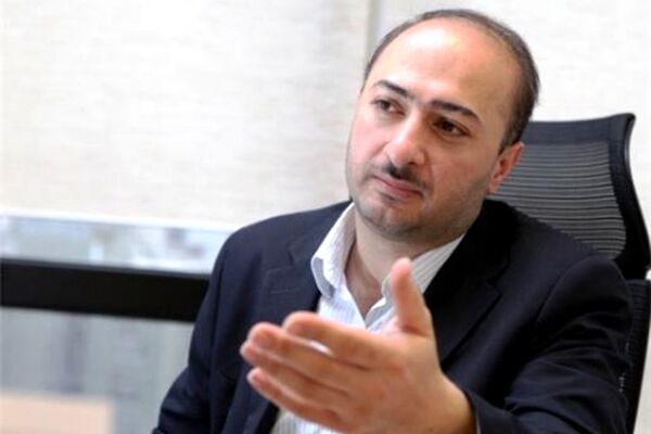 معاون وزیر تعاون: باید با شرکت‌های بزرگ خارجی در بازارهای جهانی به رقابت بپردازیم