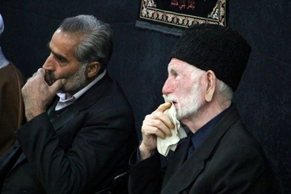 روایتی از دلدادگی پیرمرد ۹۵ ساله به اباعبدالله(ع)