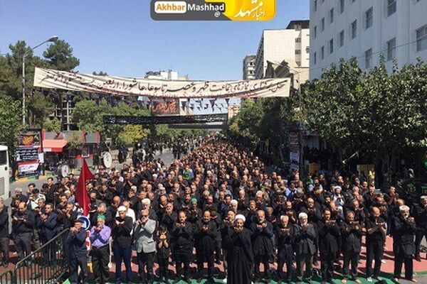 برگزاری نماز ظهر عاشورا در محورهای منتهی به حرم مطهر