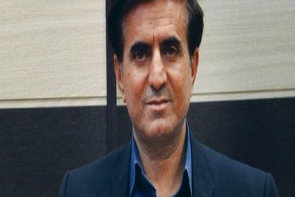 تابع دستورات وزارت ورزش و جوانان هستیم