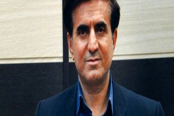 تابع دستورات وزارت ورزش و جوانان هستیم