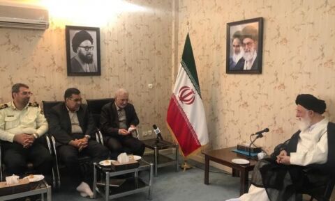 امام جمعه مشهد: محاسبه آمار اعتیاد در مشهد با واقعیت مطابقت ندارد