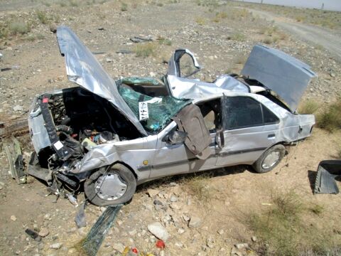 4 مصدوم بر اثر واژگونی پژو 405