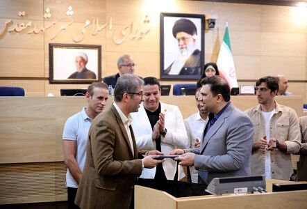 آسیایی شدن تیم فوتبال پدیده نتیجه حمایتهای ویژه است