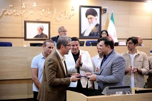 آسیایی شدن تیم فوتبال پدیده نتیجه حمایتهای ویژه است