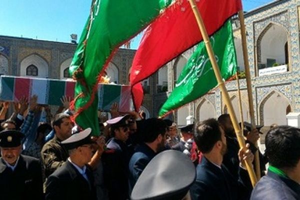 تشییع شهید مدافع حرم «علی آقایی» در بارگاه امام رضا(ع)