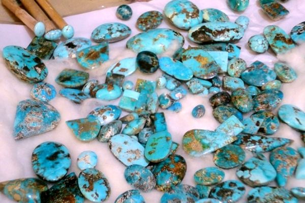 بیش از 80 درصد فیروزه نیشابور صادر می‌شود