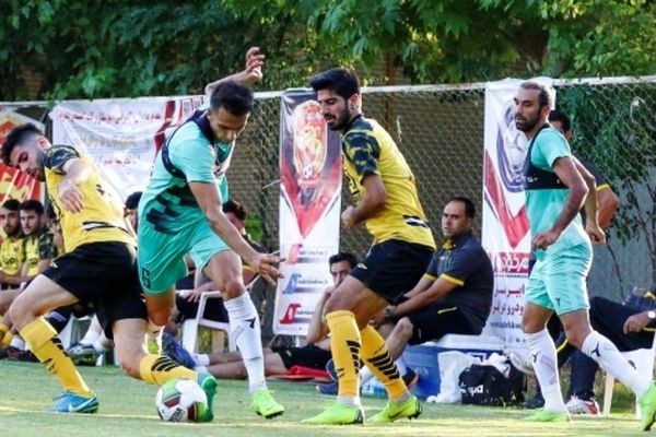سپاهان اصفهان برنده دیدار دوستانه فوتبال در مشهد شد