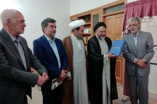 از دایره المعارف آستان قدس رضوی رونمایی شد