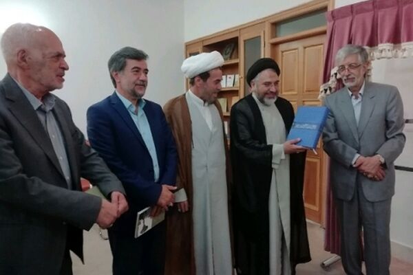 از دایره المعارف آستان قدس رضوی رونمایی شد