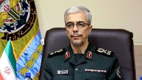 سرلشکر باقری با تولیت آستان قدس رضوی دیدار کرد