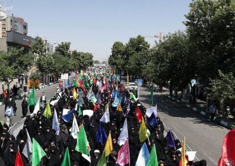 راهپیمایی عفاف و حجاب در مشهد برگزار شد