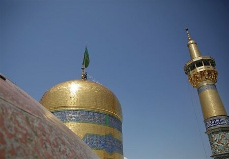 شست و شوی گنبد مطهر حضرت رضا(ع)+تصاویر