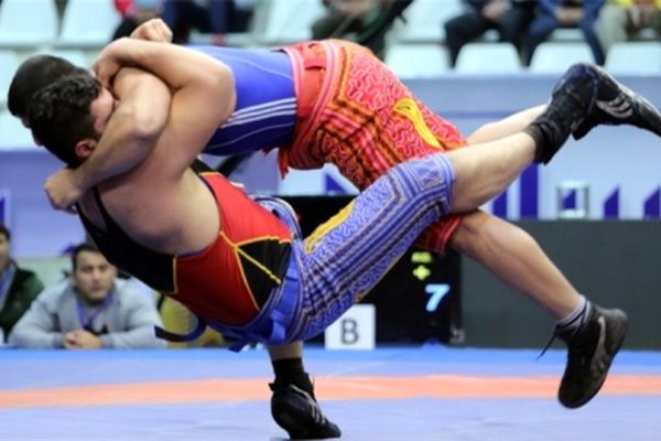آغاز رقابت‌های بین‌المللی کشتی پهلوانی در مشهد