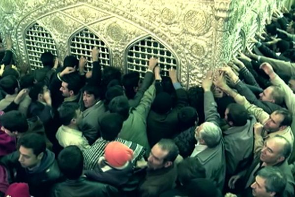 شادمانی دلهای عاشق در شب میلاد سلطان دلها