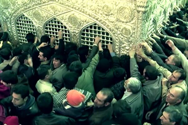 شادمانی دلهای عاشق در شب میلاد سلطان دلها