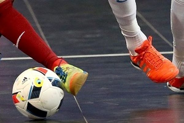 کار سخت گیتی‌پسند مقابل تیم اوج گرفته فرش‌آرای مشهد