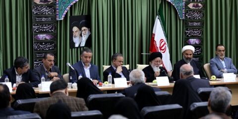 امضاء ۵ تفاهم نامه معین اقتصادی با محوریت توسعه شهرستان مشهد