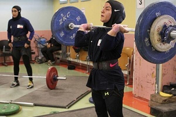 ۲ بانوی خراسانی به اردوی تیم ملی وزنه برداری دعوت شدند