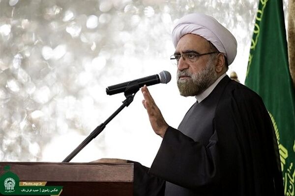 استکبار جهانی آگاهانه راهپیمایی عظیم اربعین را پوشش نمی‌دهد