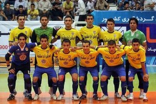 برد پرگل فرش‌آرا در آخرین بازی نیم‌فصل
