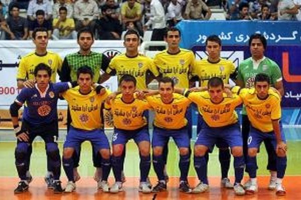 برد پرگل فرش‌آرا در آخرین بازی نیم‌فصل