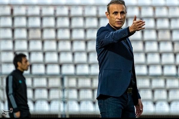 گل‌محمدی: انگیزه زیادی برای بازی با فولاد داریم/ تا به حال قول قهرمانی نداده‌ایم