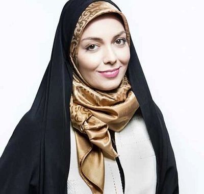 متن کنایه آمیز و جنجالی آزاده نامداری