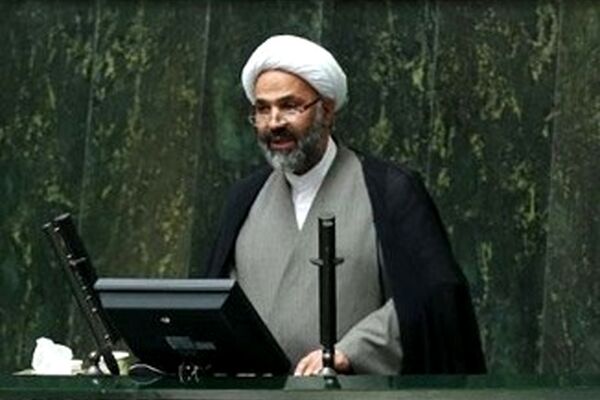 پژمانفر:ما کشور را به این روز در آوردیم یا شمایی که برجام را مصوب کردید!