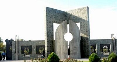 اتمام‌ حجت رئیس دانشگاه فردوسی با‌ دارندگان‌ مدارک D.B.A و M.B.A