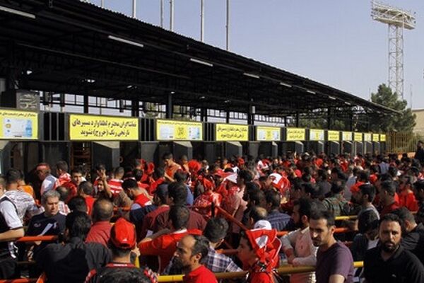 بلیت‌های بازار سیاه شهر خودرو و پرسپولیس دارای کدملی بوده و قابل پیگیری هستند