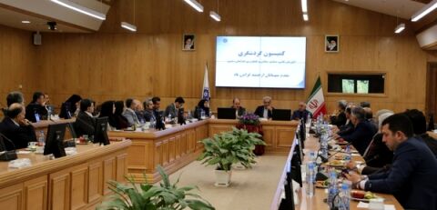 ظرفیت های مشهود و حلقه های مفقوده صنعت گردشگری در خراسان رضوی