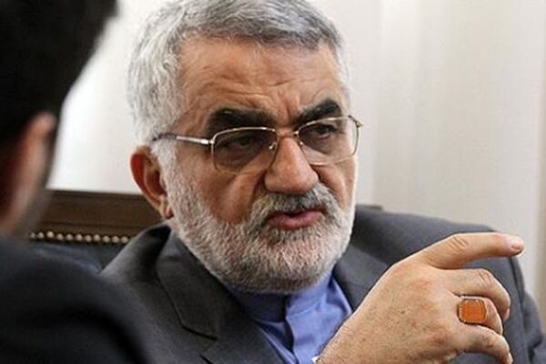 ما همواره دست دوستی به سوی کشورهای همسایه دراز کردیم