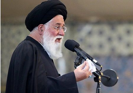 آیت‌الله علم‌الهدی: فلسفه و رمز اصلی قیام امام حسین (ع) نجات جامعه‌ بشریت است