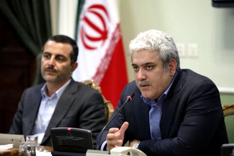 معاون رییس جمهوری: تمام کمبودهای کشور در داخل قابل رفع است