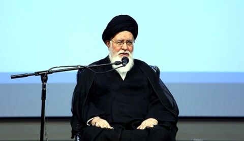 امام جمعه مشهد: دانش‌آموزان باید راهبرد شهید فهمیده را پیاده‌سازی کنند