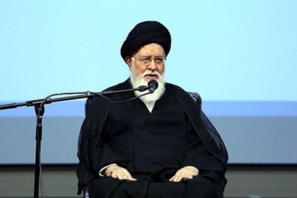 امام جمعه مشهد: دانش‌آموزان باید راهبرد شهید فهمیده را پیاده‌سازی کنند