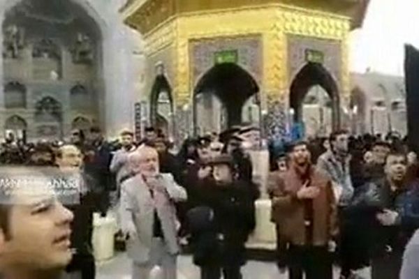 حضور دسته‌های عزاداری و عرض تسلیت به محضر امام رضا علیه السلام