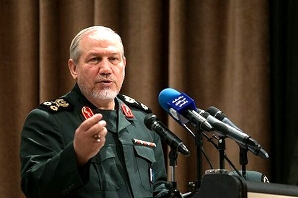 سرلشکر رحیم‌صفوی: آمریکا توانایی تغییر راهبردی چهره منطقه غرب آسیا را ندار‌د