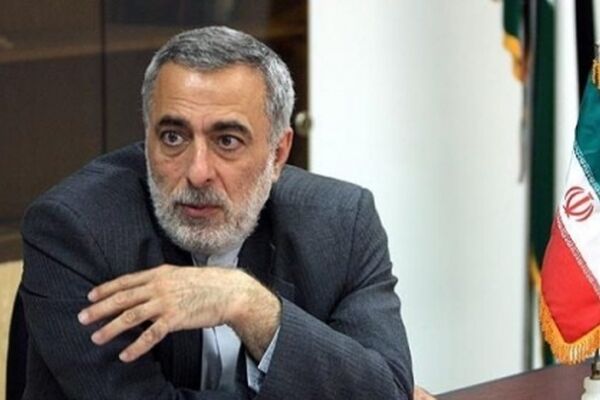 چرا تسخیرکنندگان سفارت آمریکا، تسخیر سفارت انگلیس و عربستان را درست نمی‌دانند؟