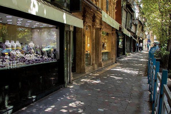 اونس جهانی و ارز عامل اصلی نوسانات طلا