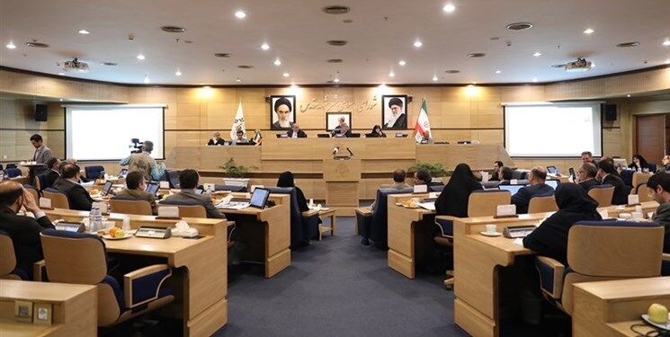 جلسه امروز شورای شهر مشهد از رسمیت خارج شد/ ترک جلسه ۴ نفر از اعضا