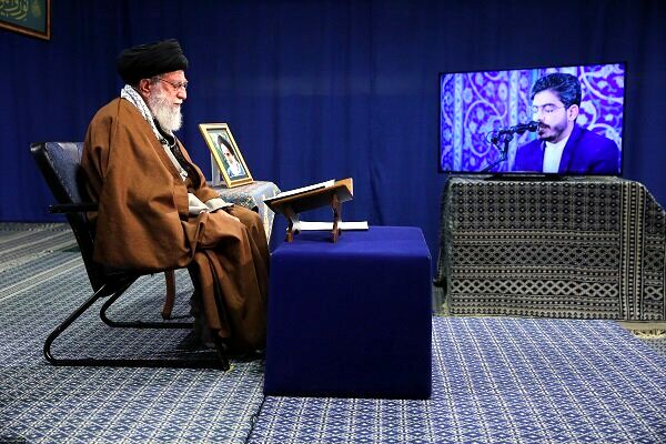 فیلم| روایت قاری مشهدی از تلاوت قرآن در محضر رهبر انقلاب