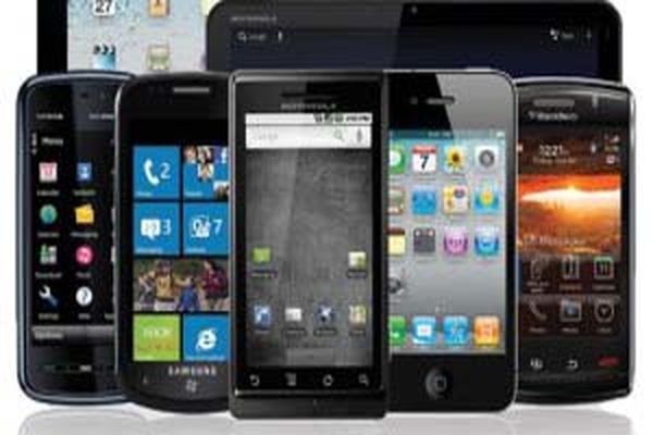 کاهش قیمت تلفن همراه تا دو هفته آینده/ افزایش 30 درصدی قیمت موبایل